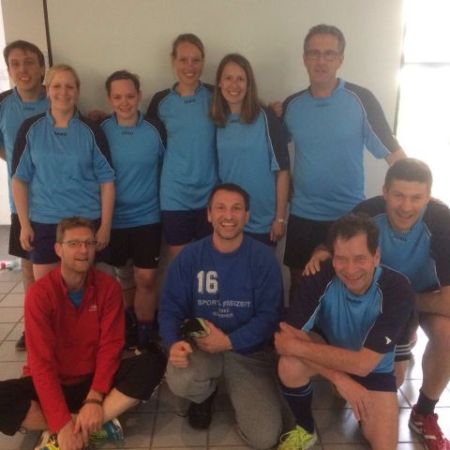 Kollegensportgruppe beim Fuballturnier